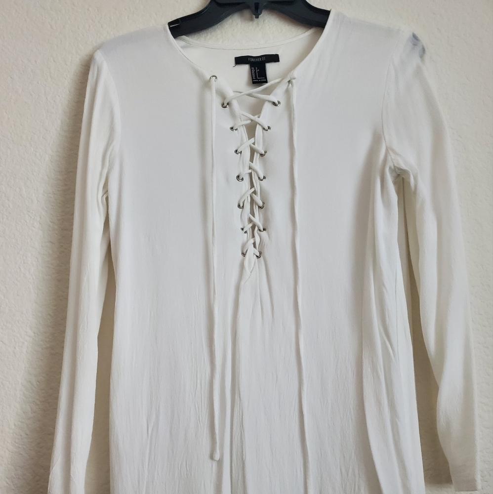 White long sleeve dress